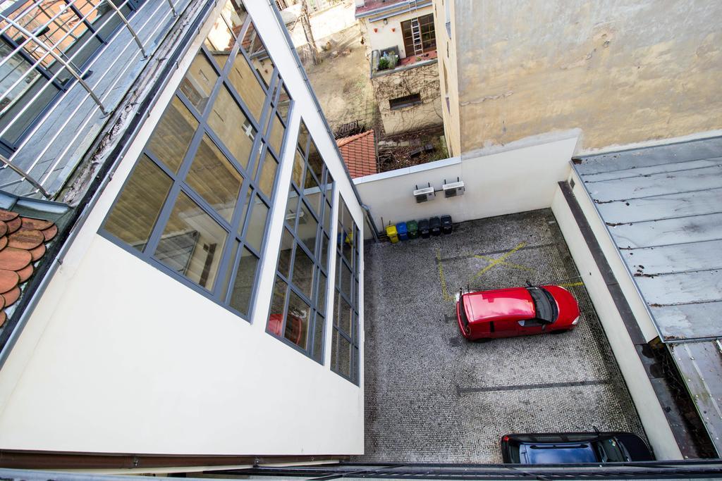 Ruterra Red Roofs View With Garage Lejlighed Prag Eksteriør billede